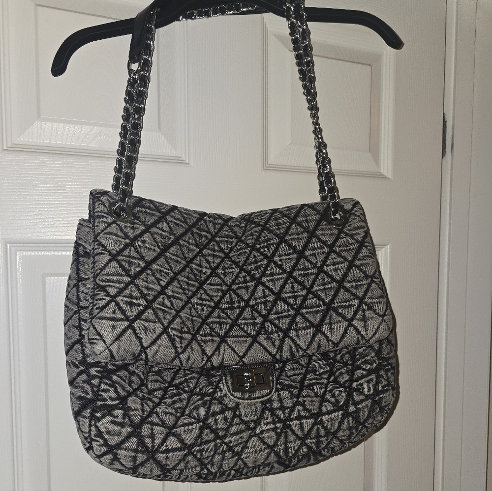 Black and Gray Quilted Women's Purse (XL Size)